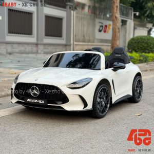 Ô tô điện trẻ em bản quyền Mercedes GT63. Model: DK-GT63